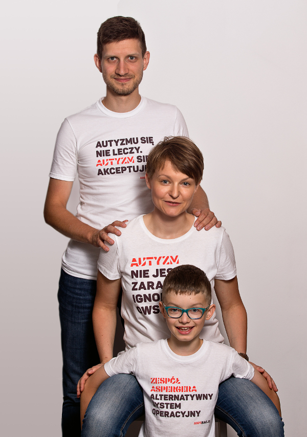 Aspiracje to pragnienia i dążenia do osiągnięcia ambitnego celu Jak podnieść świadomość społeczeństwa poprzez koszulki?