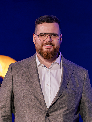 Sebastian Stolarski, Netplace